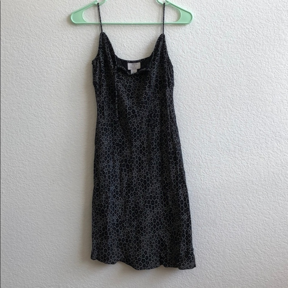 Ann Taylor LOFT floral black and white mini dress